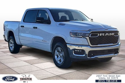 2025 Ram 1500 Big Horn/Lone Star Truck