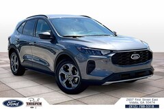 2025 Ford Escape Hybrid ST-Line SUV