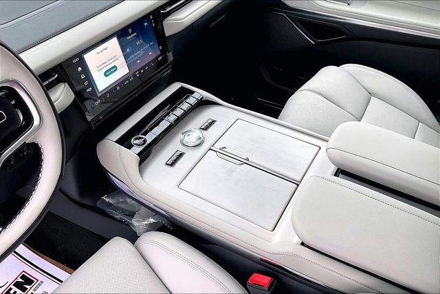 2026 Lincoln Navigator Reserve - Photo 26