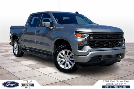 DYNAMIC_PREF_LABEL_INVENTORY_FEATURED_USED_INVENTORY_FEATURED1_ALTATTRIBUTEBEFORE 2024 Chevrolet Silverado 1500 Custom Truck DYNAMIC_PREF_LABEL_INVENTORY_FEATURED_USED_INVENTORY_FEATURED1_ALTATTRIBUTEAFTER