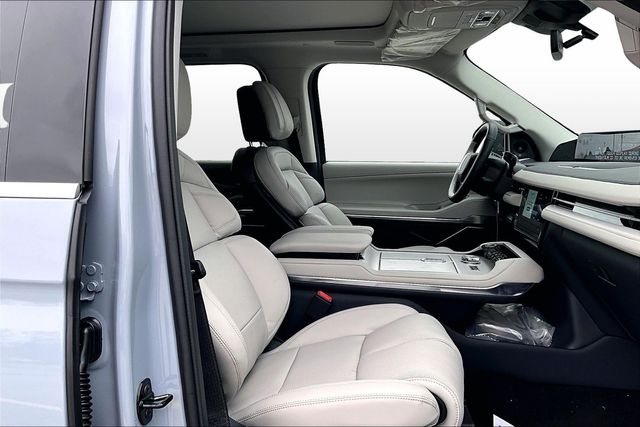 2026 Lincoln Navigator Reserve - Photo 8