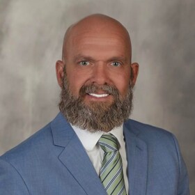Staff member Paul Thigpen from 906a68099eb1