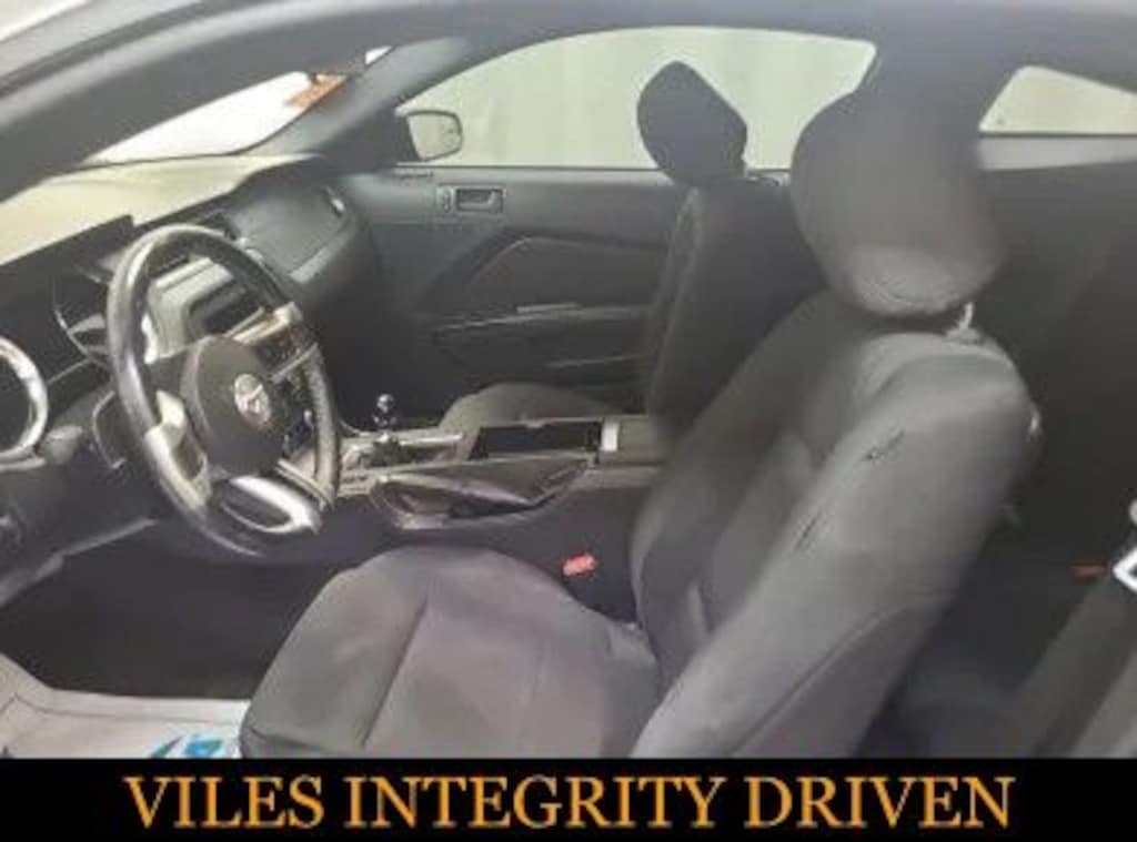 Used 2014 Ford Mustang V6 Coupe