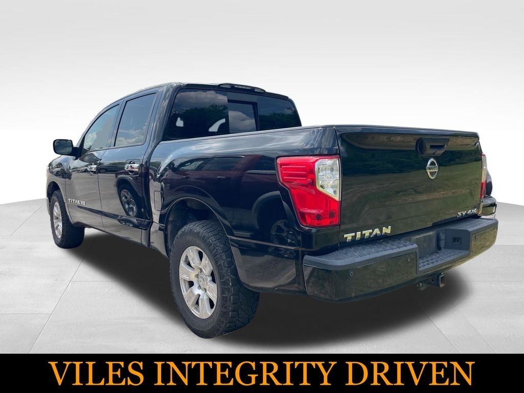 Used 2018 Nissan Titan SV Truck