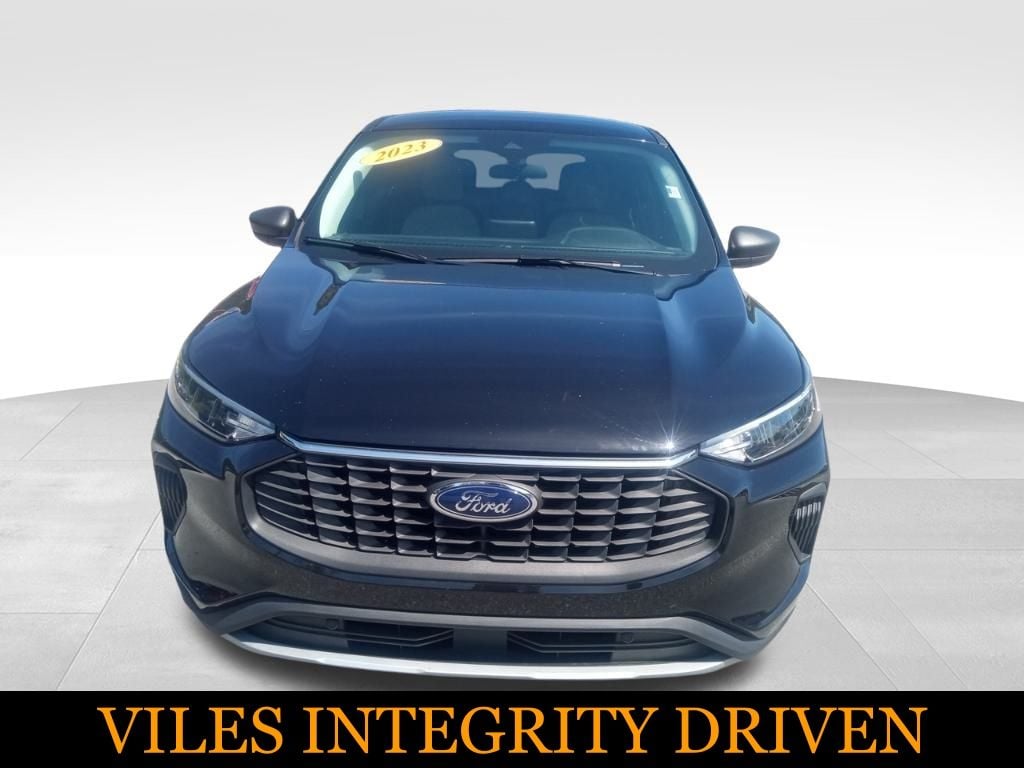 2023 Ford Escape Active's photo
