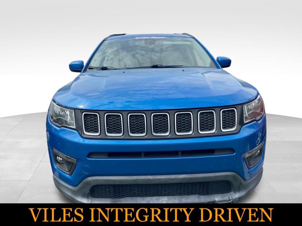 Used 2019 Jeep Compass Latitude SUV