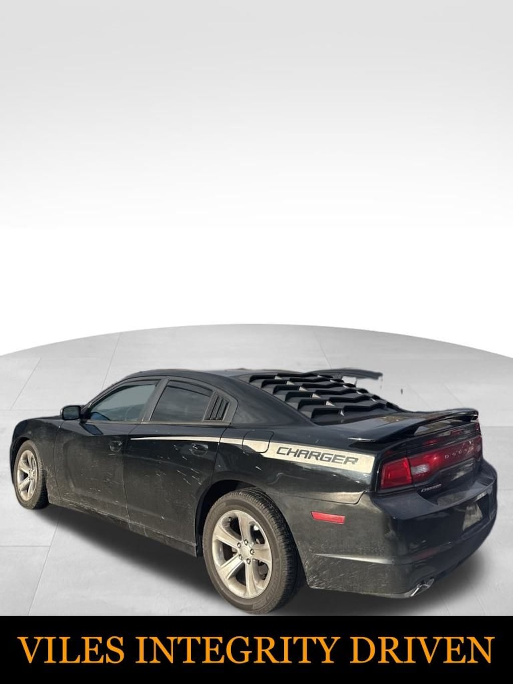 Used 2013 Dodge Charger SE Sedan