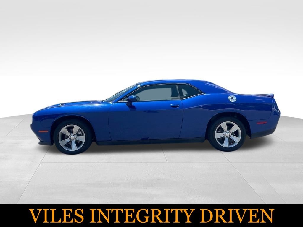 Used 2021 Dodge Challenger SXT Coupe
