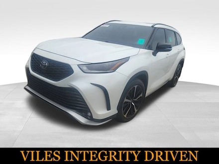 2021 Toyota Highlander XSE SUV