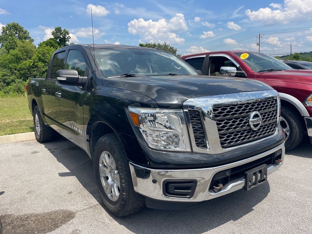 Used 2018 Nissan Titan SV Truck