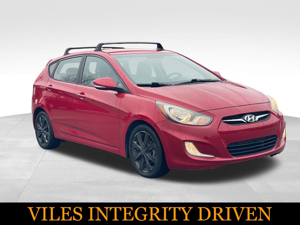 2013 Hyundai Accent SE