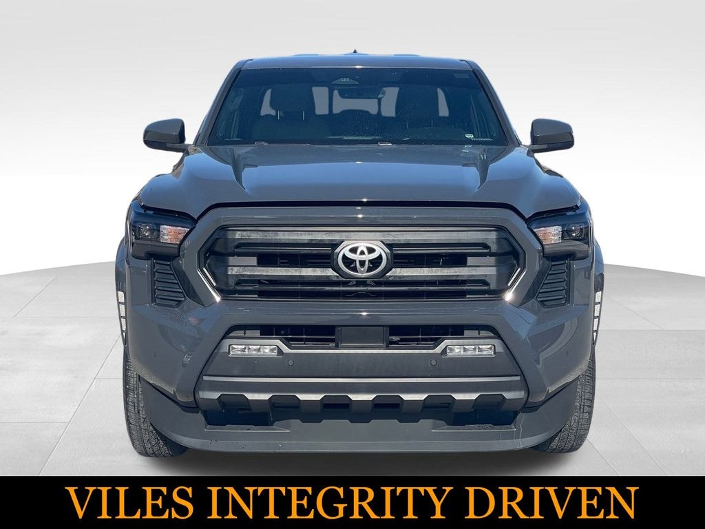 Used 2024 Toyota Tacoma SR5 Truck