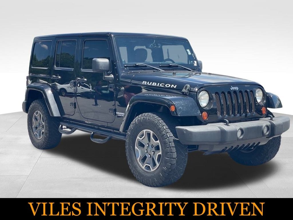 Used 2013 Jeep Wrangler Unlimited Rubicon SUV