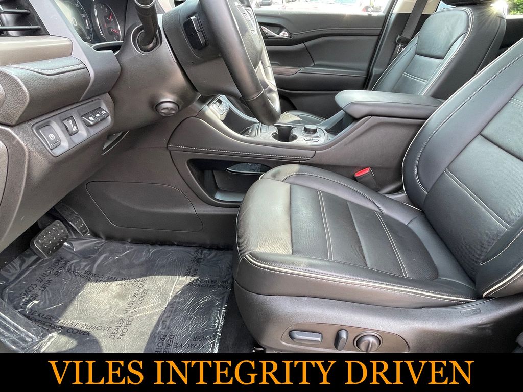 2023 GMC Acadia Denali - Photo 20