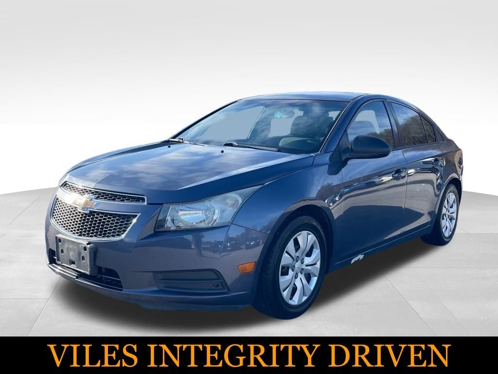 Used 2014 Chevrolet Cruze LS Sedan