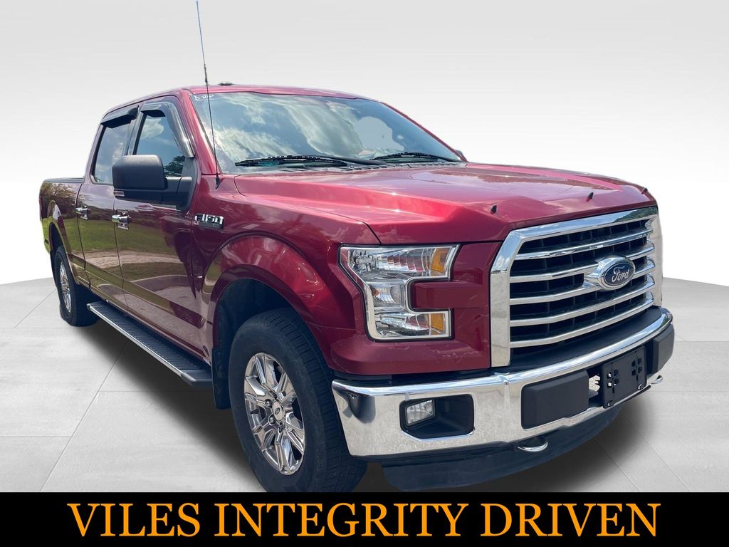 2015 Ford F-150 Platinum 4x4 SuperCrew 157-in's photo