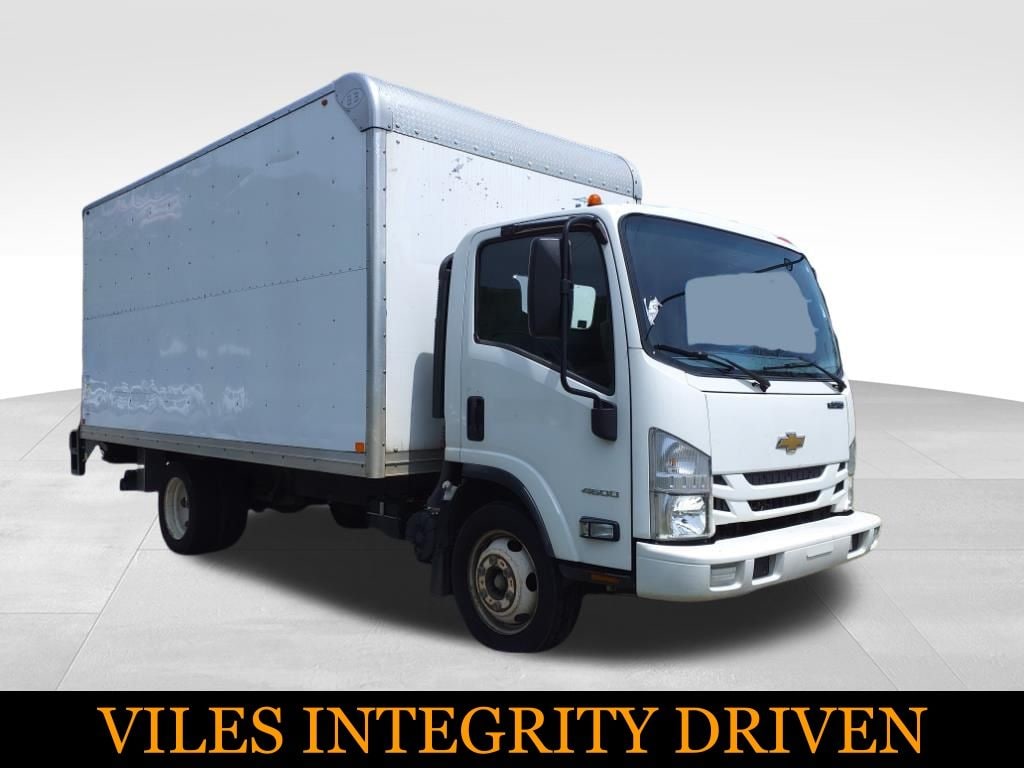 Used 2017 Chevrolet 4500 LCF Base Truck