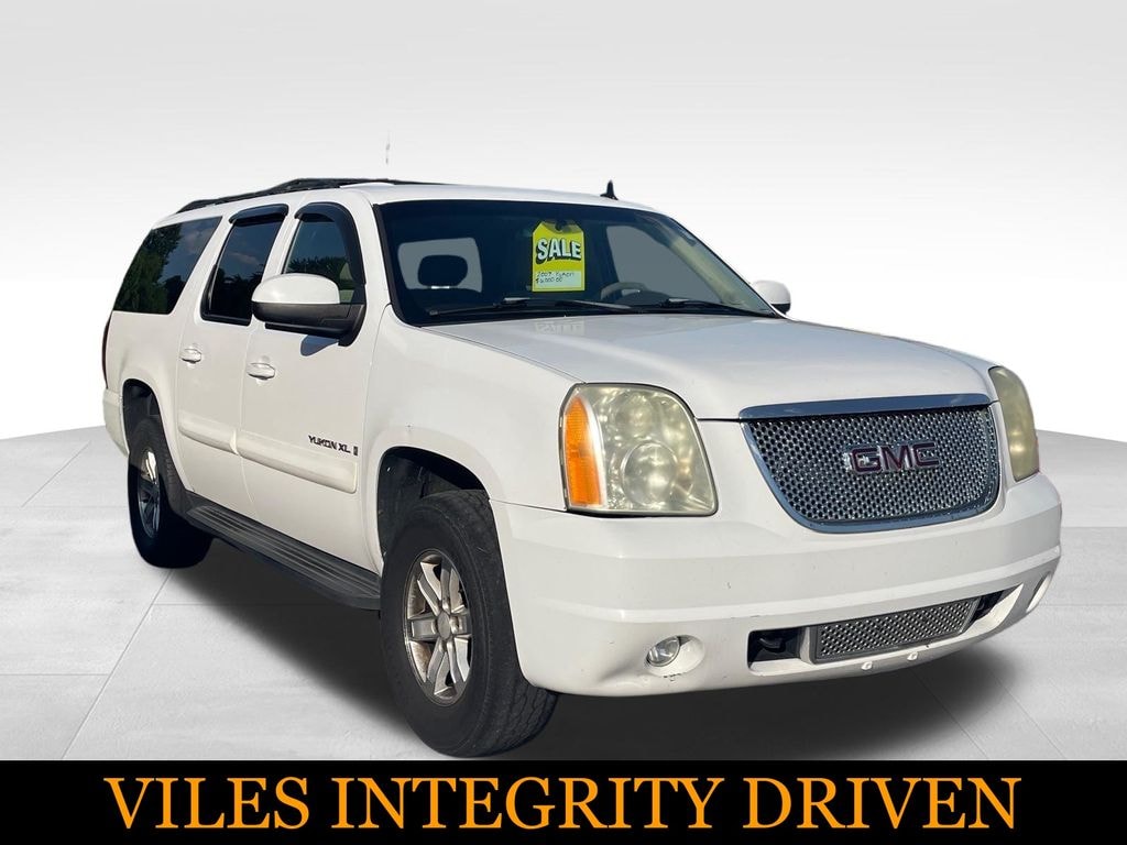 Used 2007 GMC Yukon XL SLE 1500 SUV