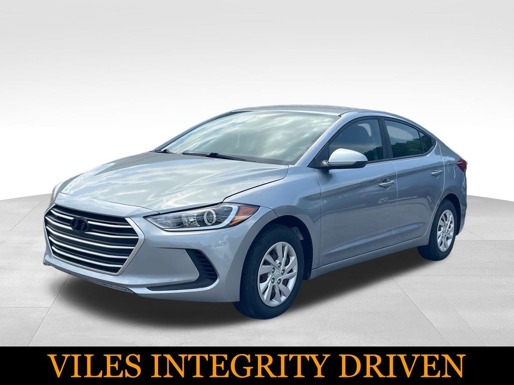Used 2017 Hyundai Elantra SE Sedan