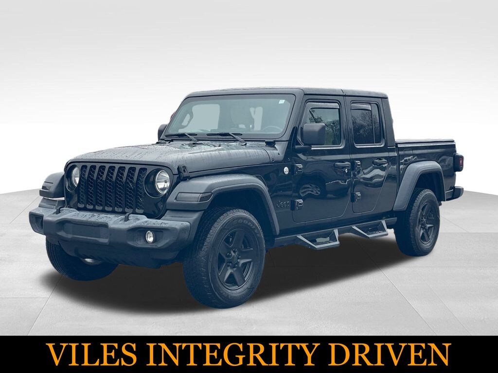 Used 2020 Jeep Gladiator Sport Truck