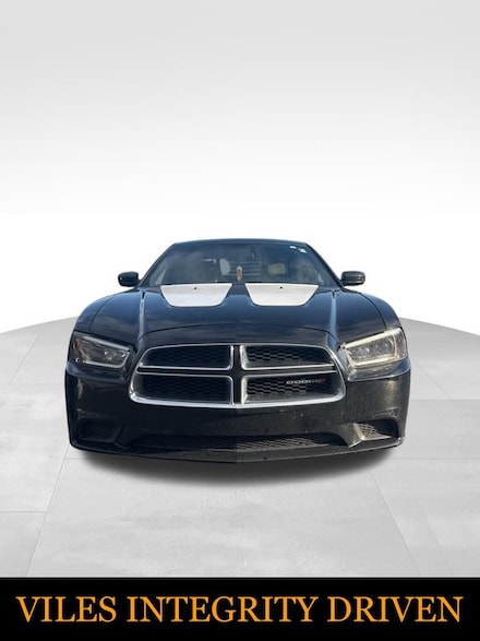 2013 Dodge Charger SE Sedan