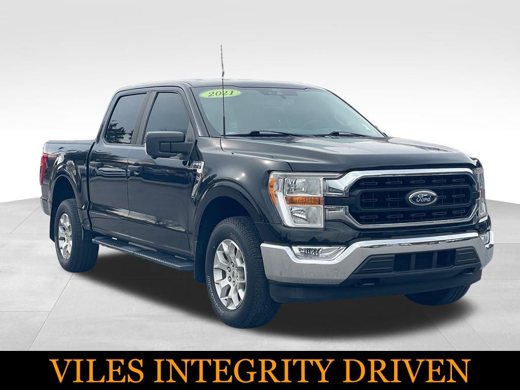2021 Ford F-150 XLT's photo