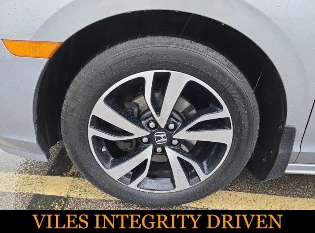 Used 2020 Honda Odyssey Elite Minivan/Van