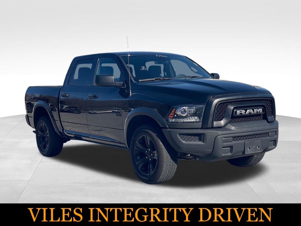 2024 RAM 1500 Classic Warlock 4x4 Crew Cab 5'7's photo