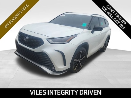 2021 Toyota Highlander XSE SUV 2021 Toyota Highlander XSE SUV