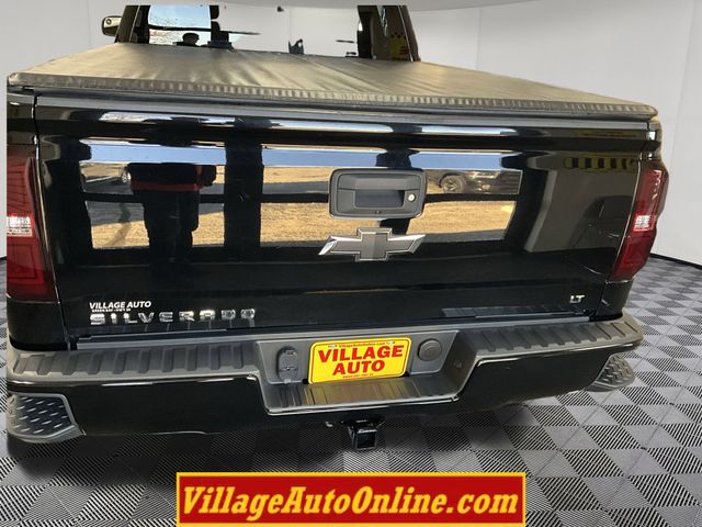 2018 Chevrolet Silverado 1500 LT photo 3
