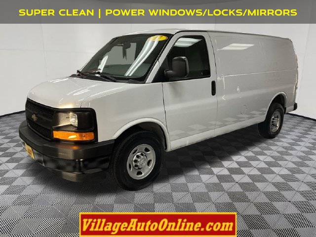  2017 Chevrolet Express Cargo 2500 RWD   