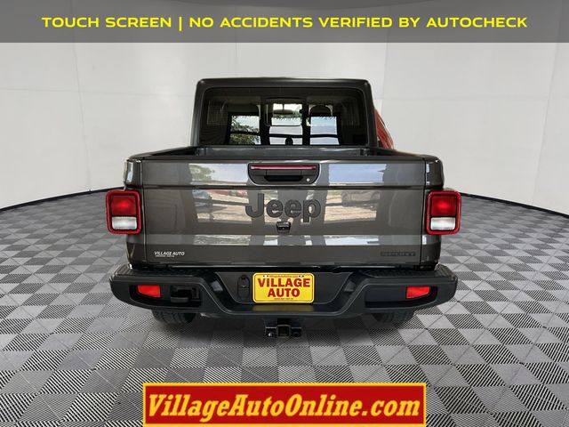 2021 Jeep Gladiator Sport photo 3