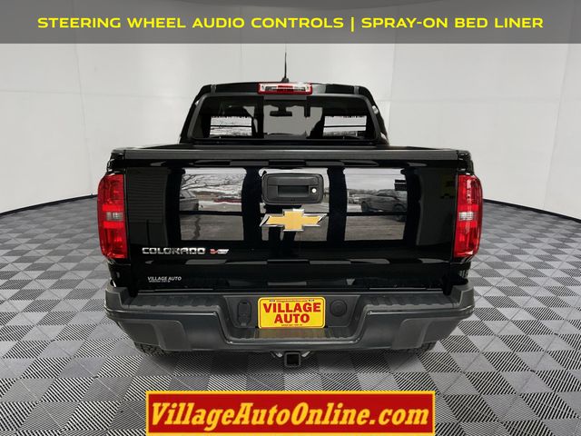 2017 Chevrolet Colorado ZR2 photo 3