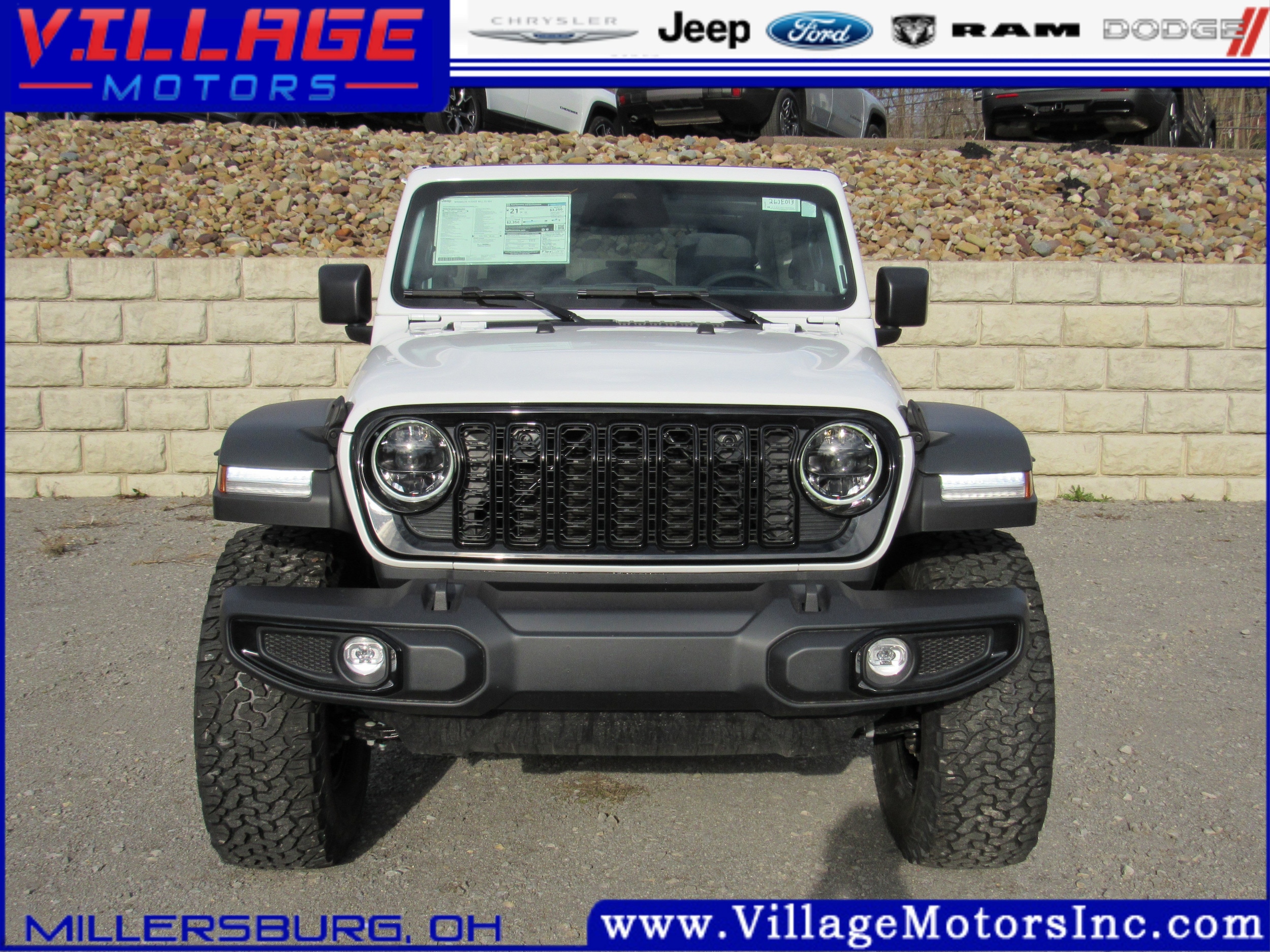2026 Jeep Wrangler 4-Door Willys - Photo 2