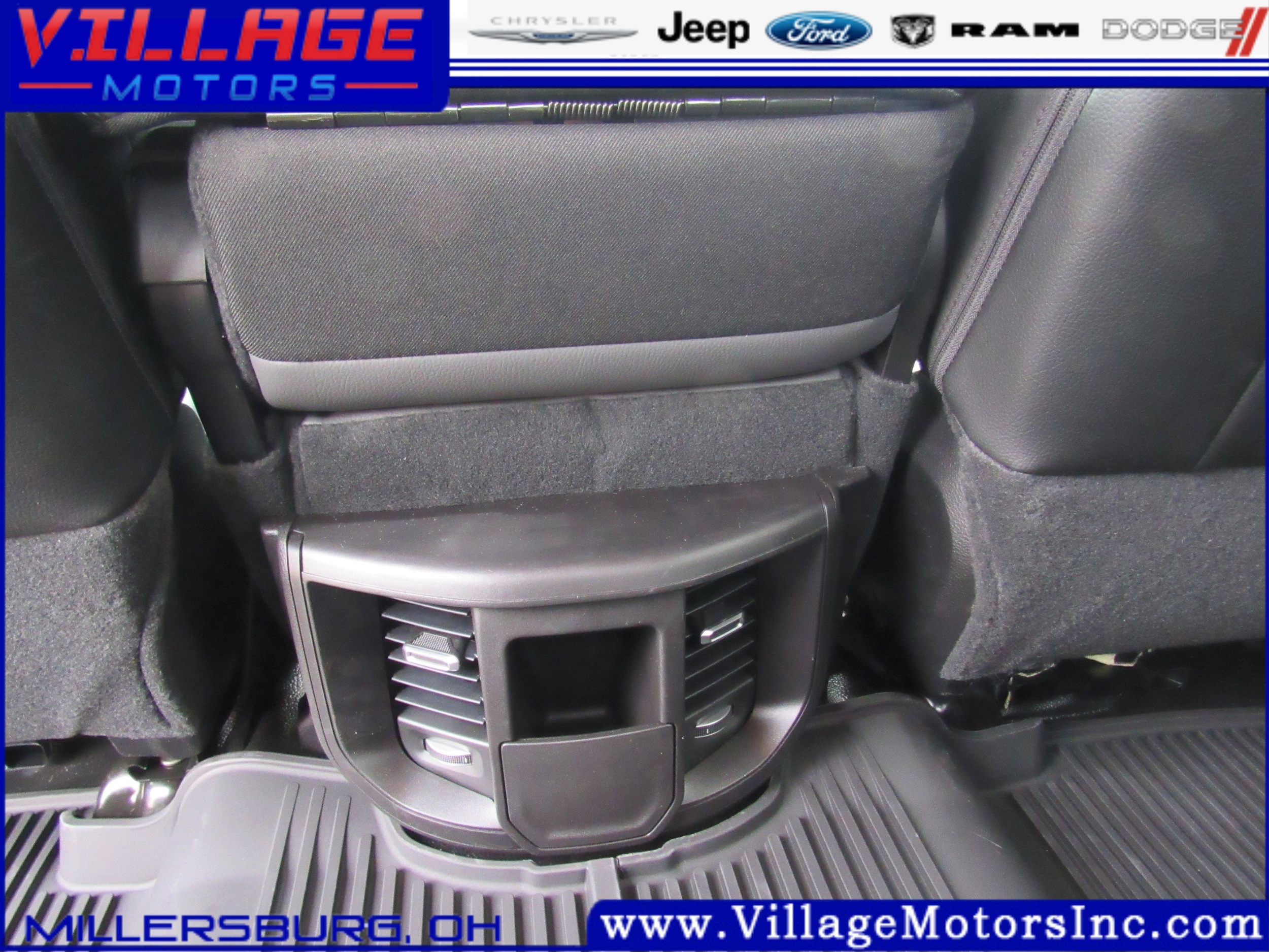 2026 RAM 3500 Tradesman - Photo 18