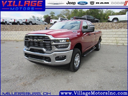 2026 Ram 3500 TRADESMAN CREW CAB 4X4 8' BOX Pickup