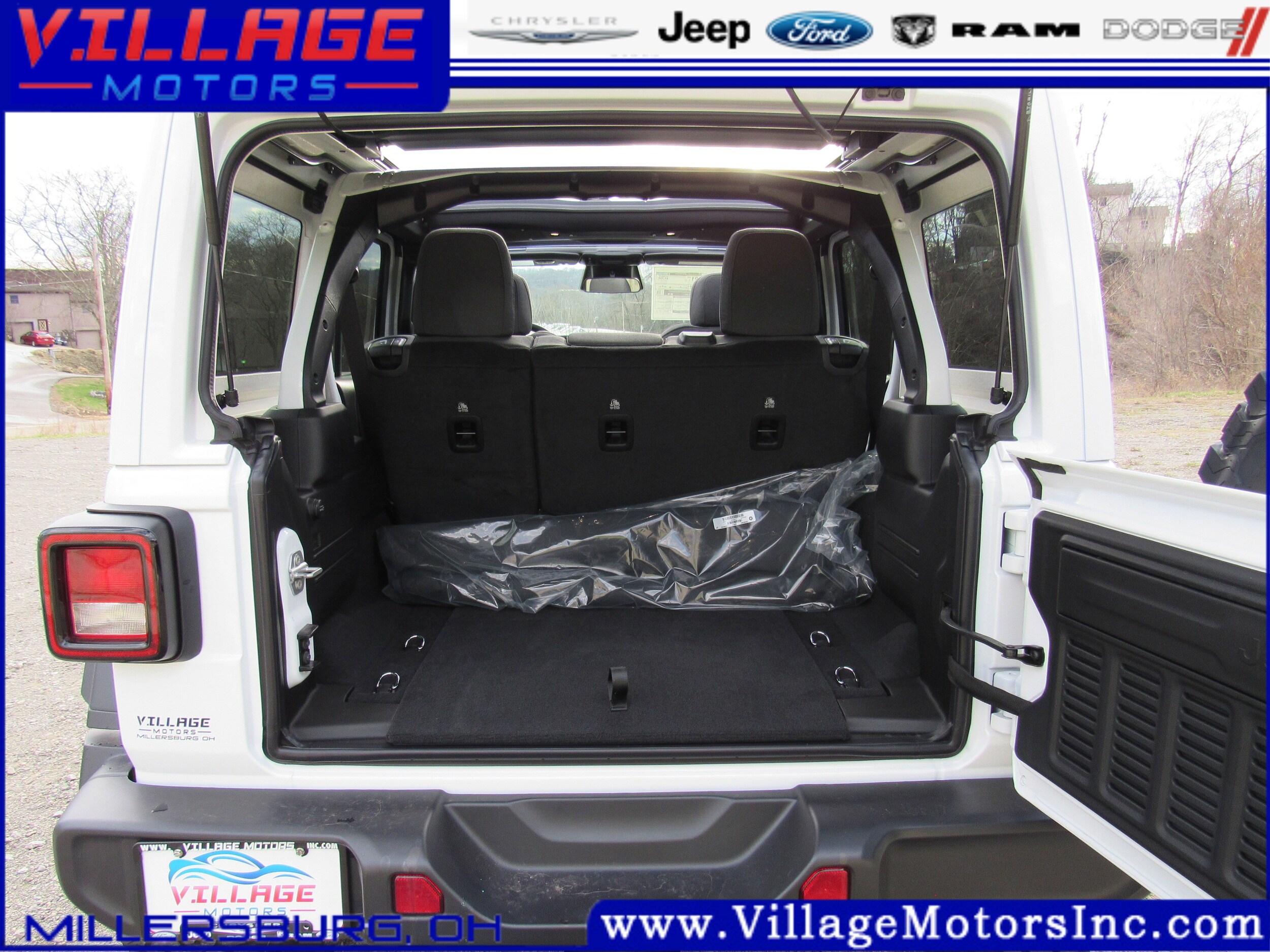 2026 Jeep Wrangler 4-Door Willys - Photo 18