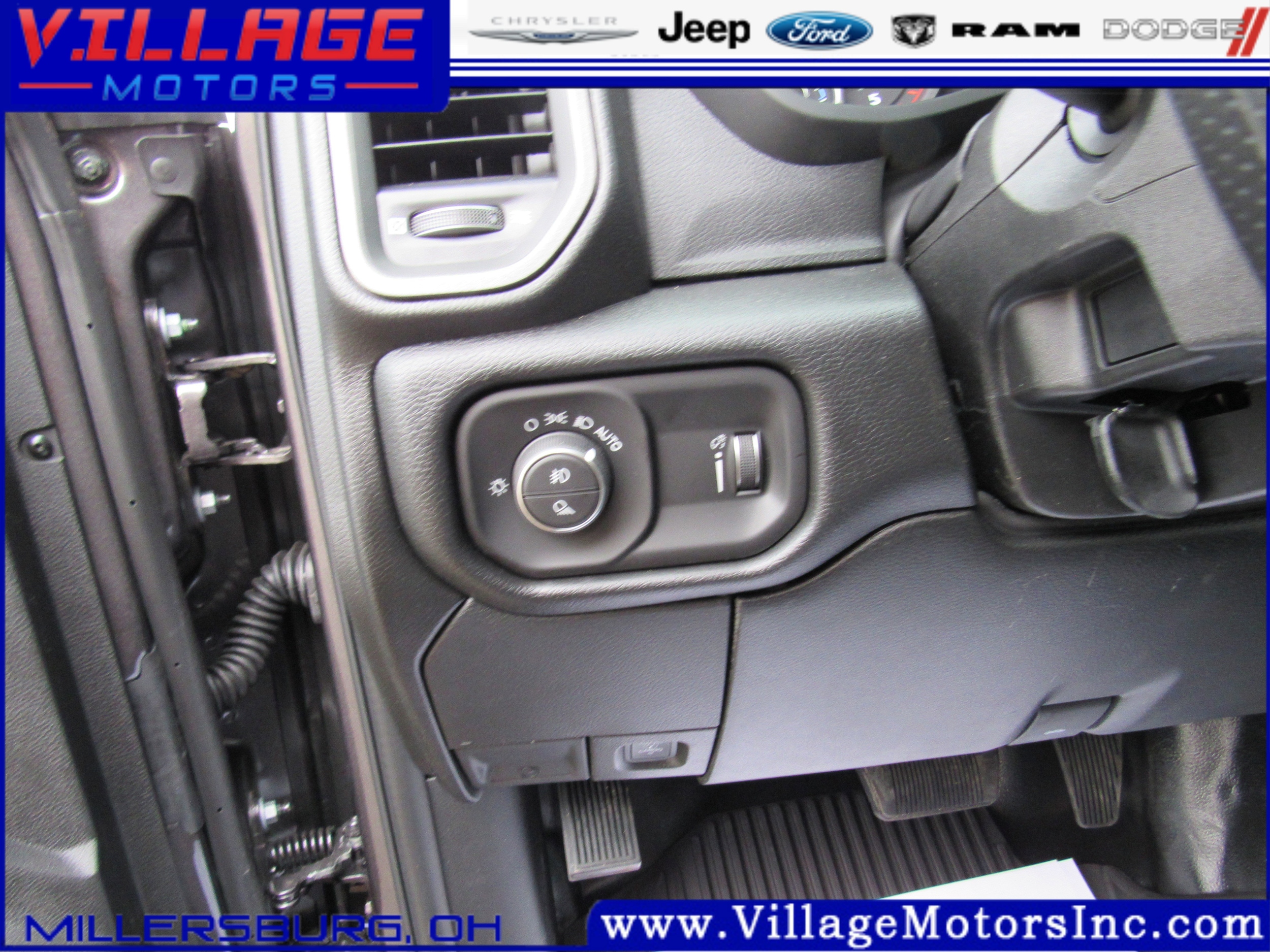 2026 RAM 3500 Tradesman - Photo 10