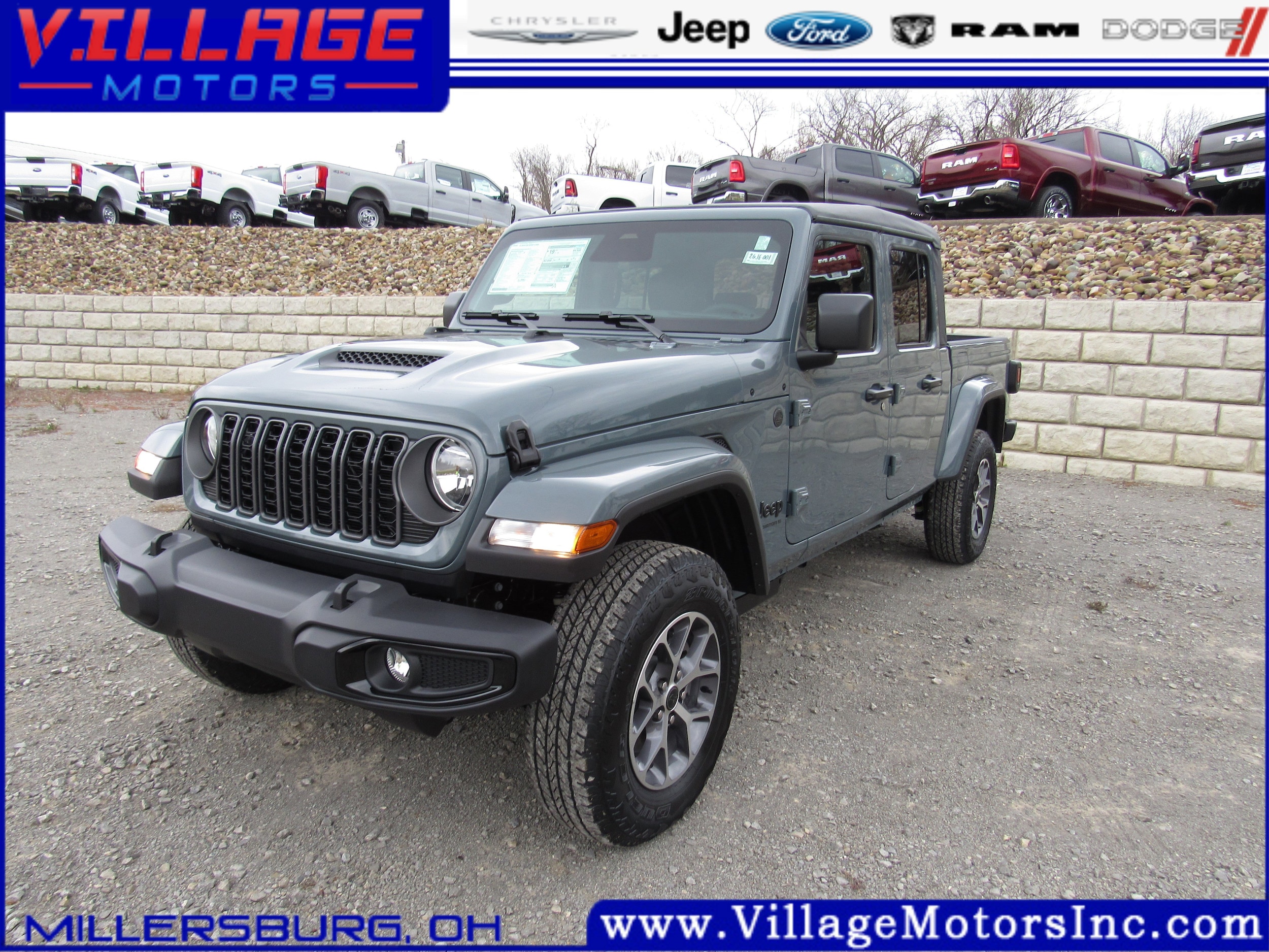 2026 Jeep Gladiator Sport S's photo