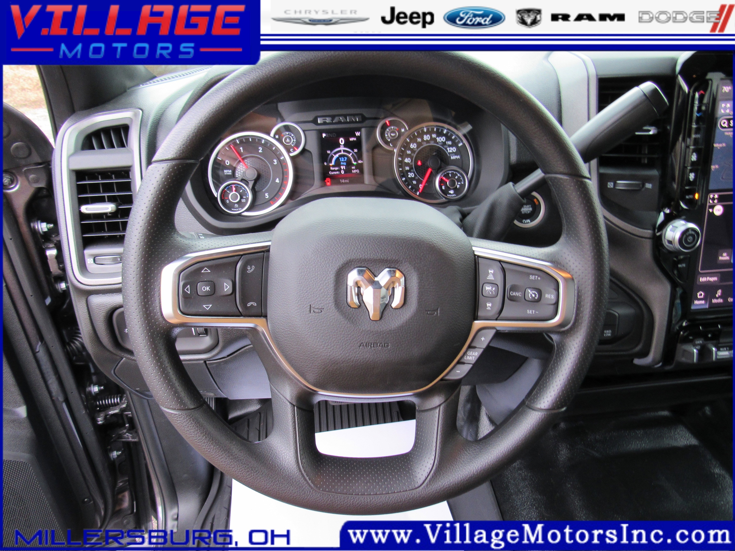 2026 RAM 3500 Tradesman - Photo 12