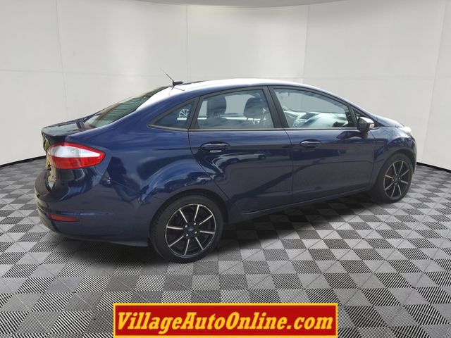 2016 Ford Fiesta SE photo 4