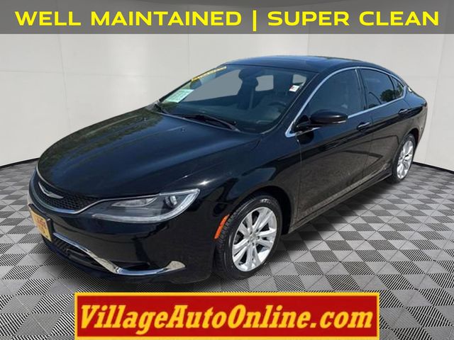 2015 Chrysler 200 C's photo