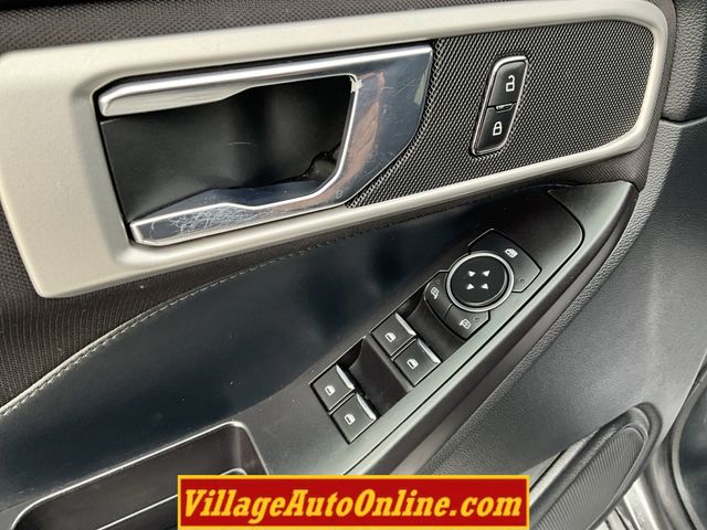 2020 Ford Explorer XLT - Photo 15