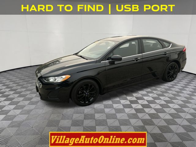  2020 Ford Fusion Hybrid SE FWD   