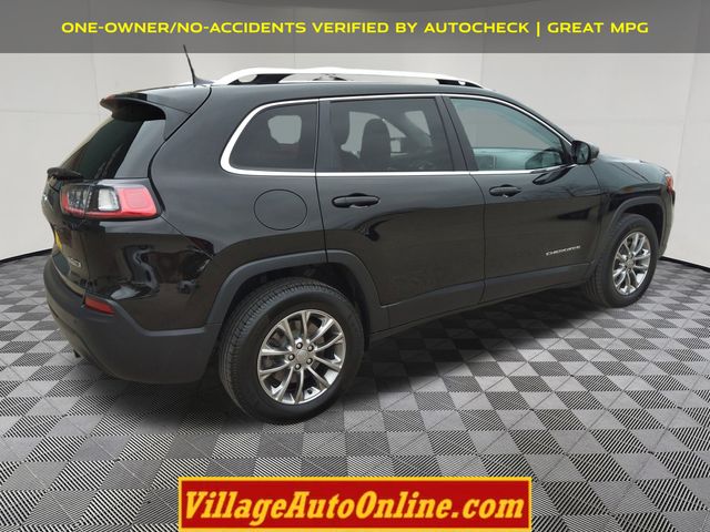 2019 Jeep Cherokee Latitude photo 2