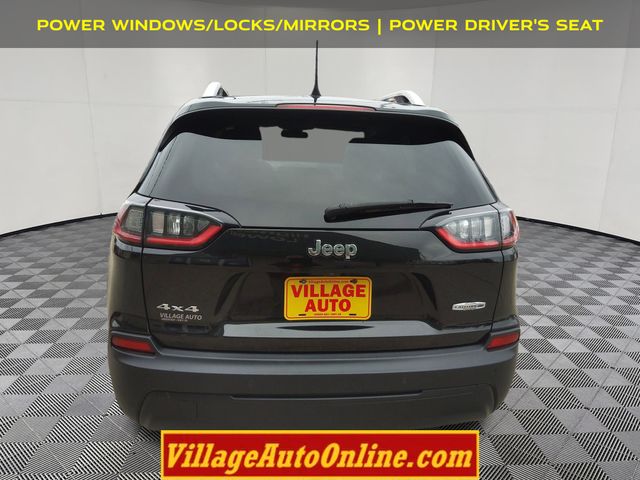 2019 Jeep Cherokee Latitude photo 3