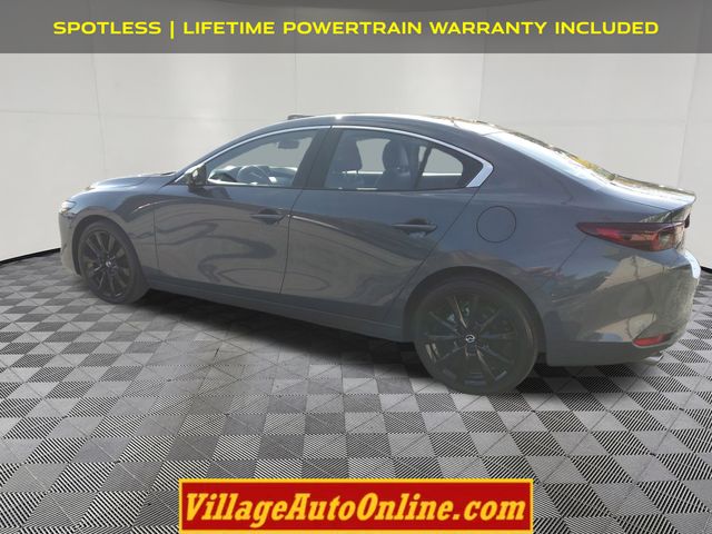 2023 Mazda Mazda3 2.5 s Carbon photo 2