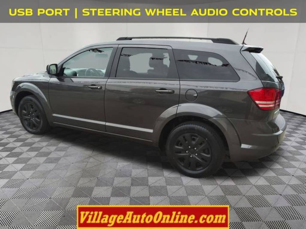 Used 2018 Dodge Journey SE SUV