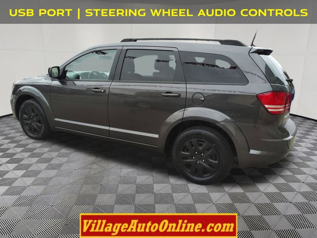 2018 Dodge Journey SE photo 2