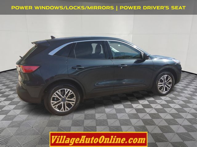 2022 Ford Escape SEL photo 4